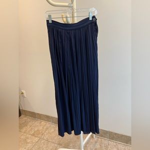 Perry Ellis silk skirt